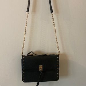 Cross body purse